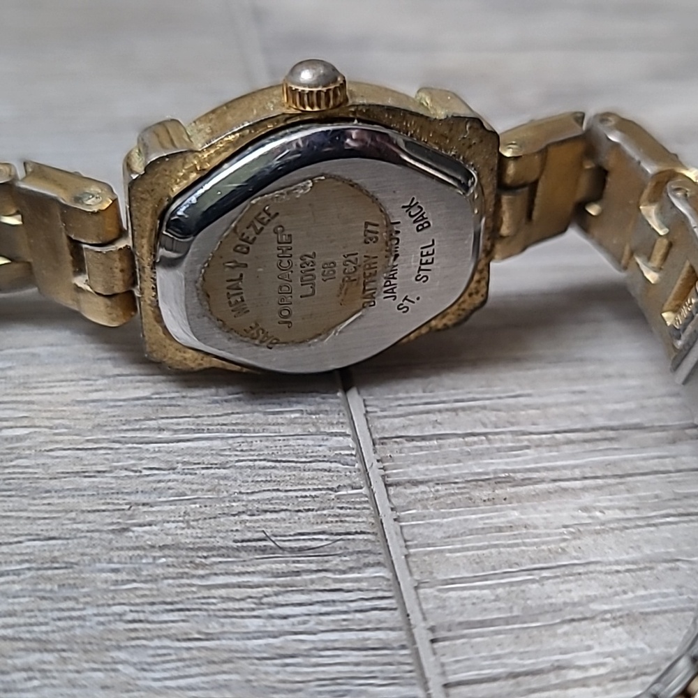 Vintage Jordache Watch Gold Tone Silver Stretch - Picture 10 of 10